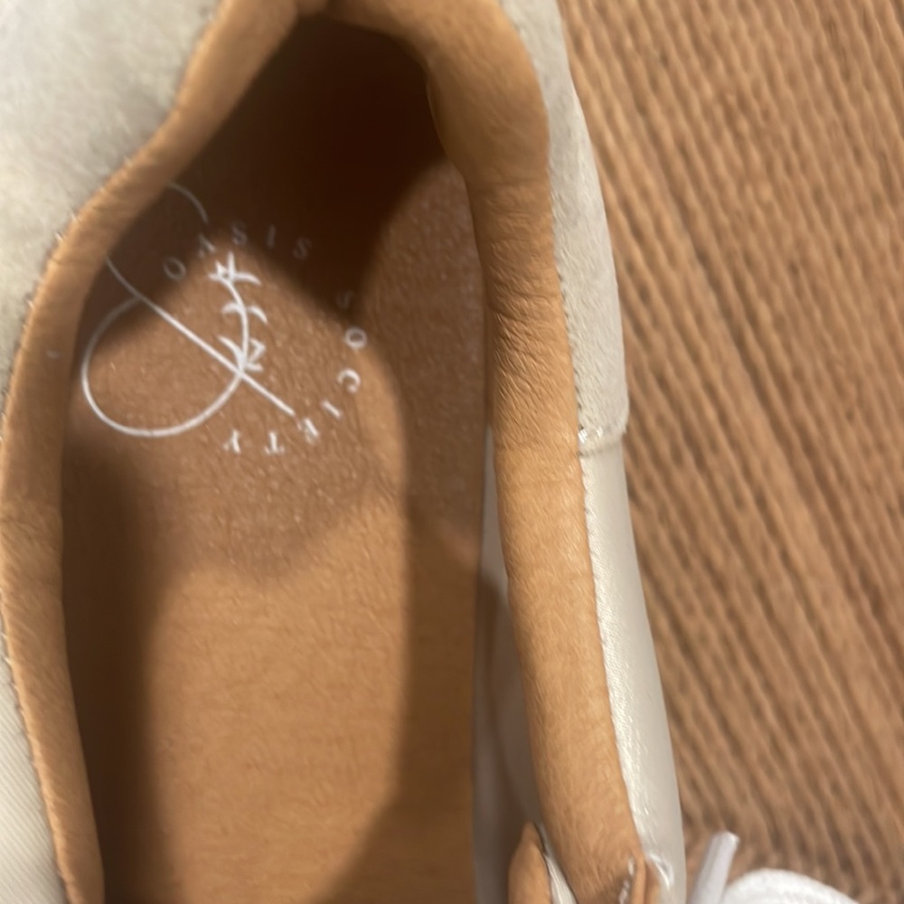 Oasis Society Lighting Bolt Sneaker - Picture 4 of 6